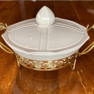 Miramar ceramic casserole dish with carrier stand. Lotus shape, white, gold. VTG